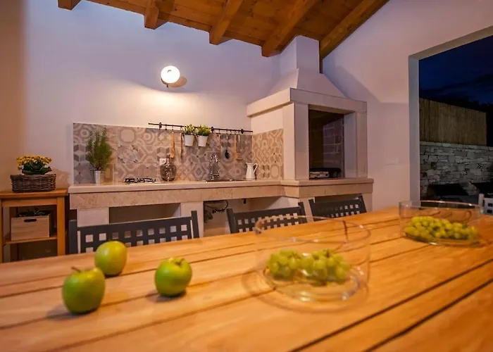 Villa Luvi By Istrialux *