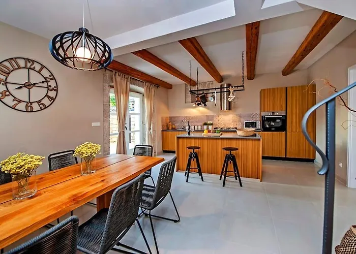 Luvi By Istrialux * Mrgani