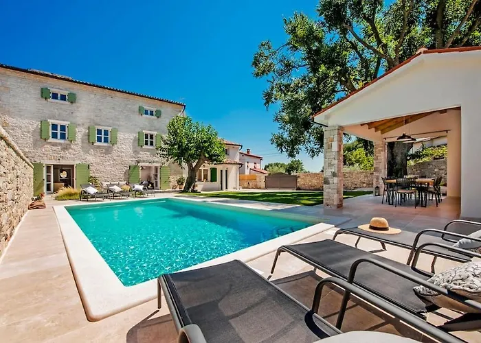 Villa Luvi By Istrialux